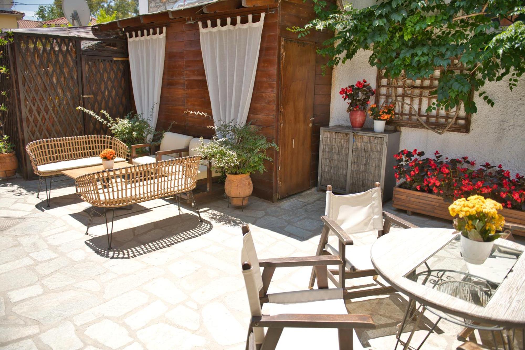 Naftilos Guest House Kala Nera Exterior photo